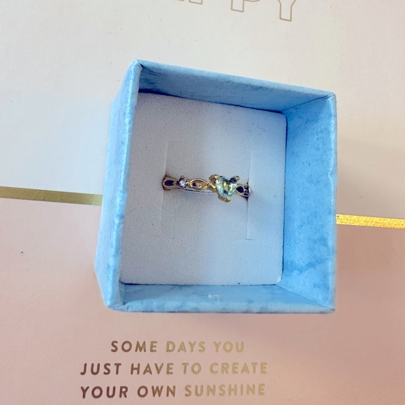NWT Beautiful Aqua Blue Heart Ring🩵 - Picture 3 of 3
